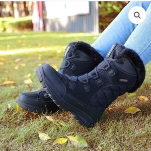 Cozy Black Winter Boots for Women